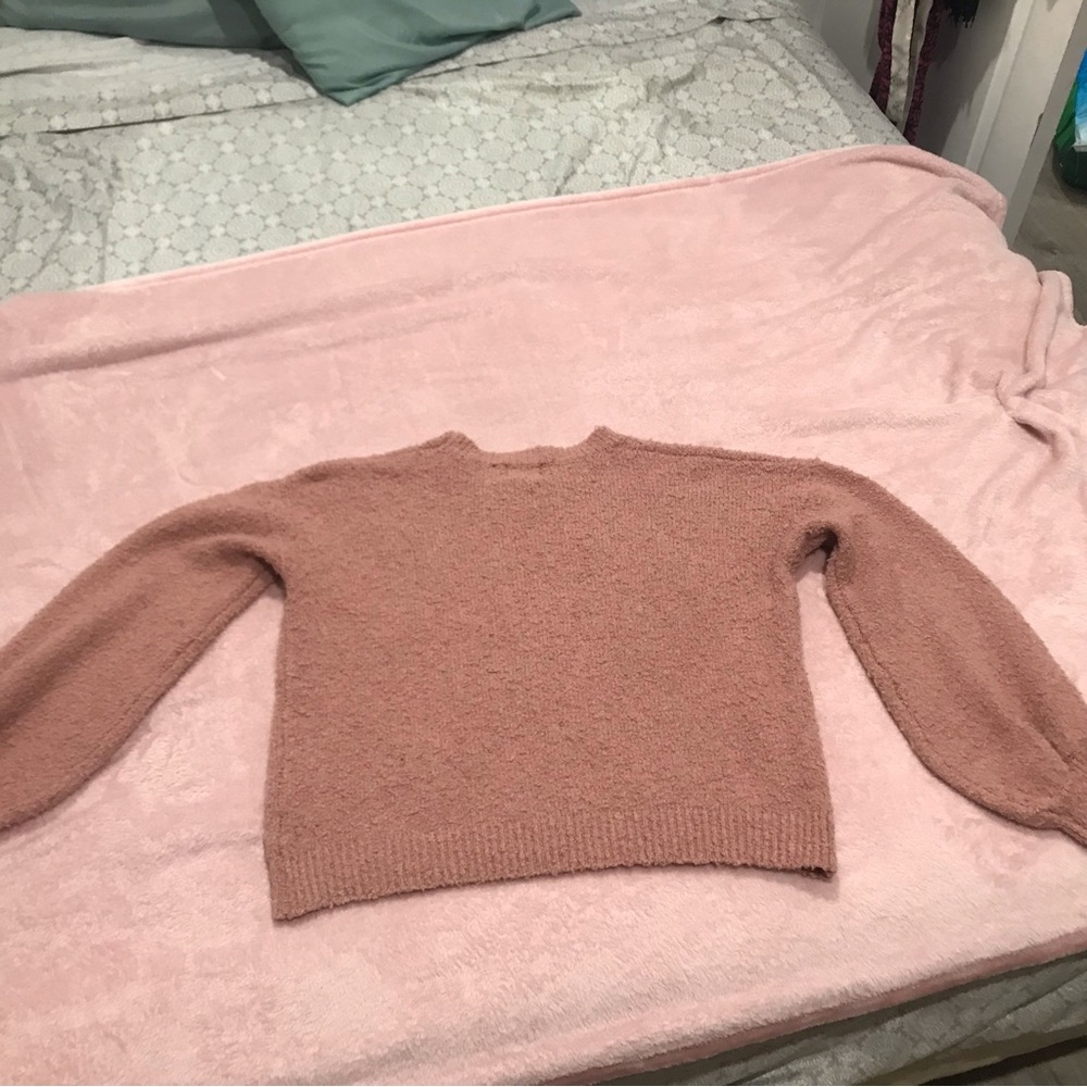 HIPPIE ROSE KNIT SWEATER (SIZE MEDIUM)
